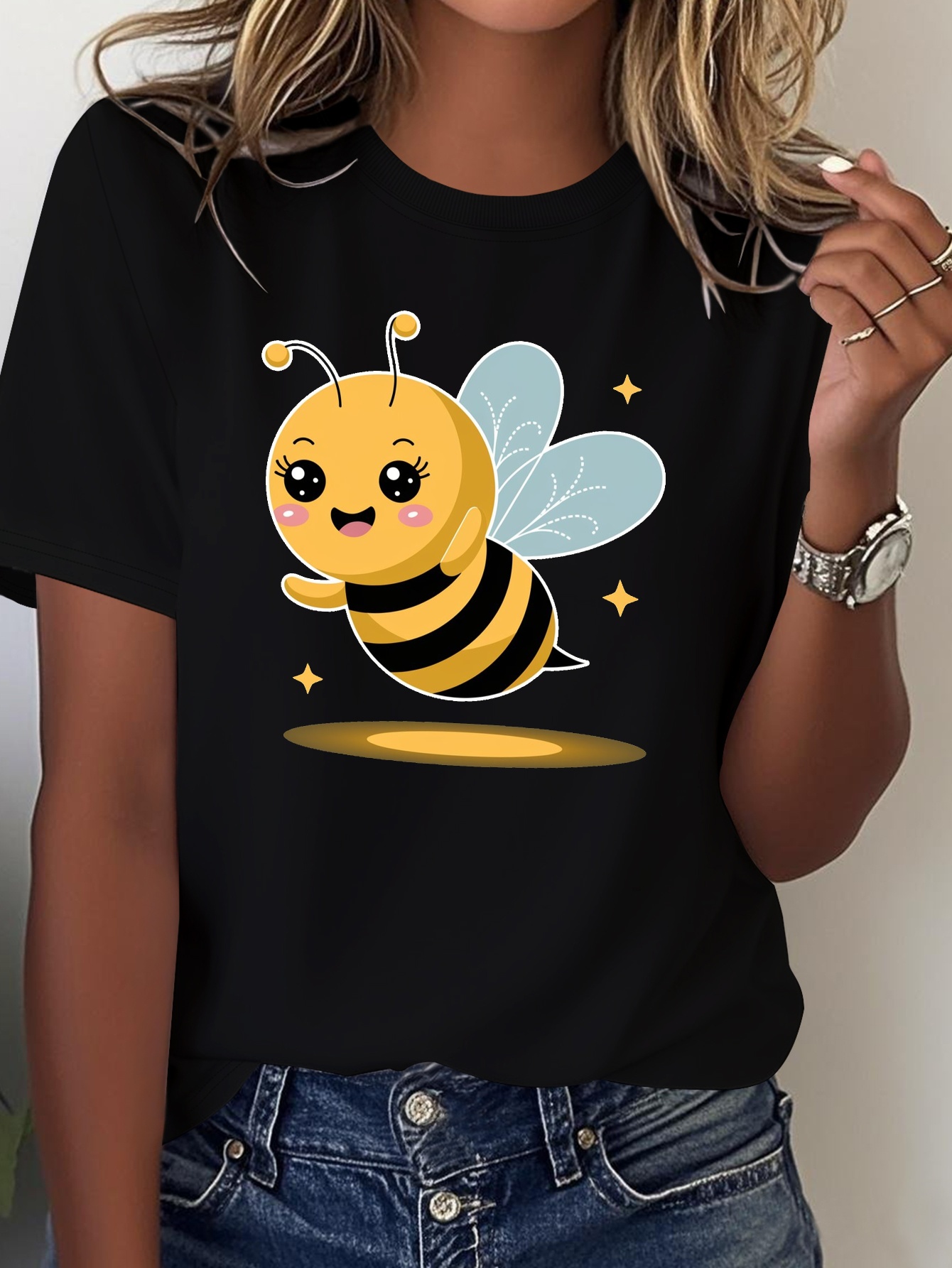 Women's Cute Cartoon Bee and S - Soft Summer Yellow Clothing recension och pris