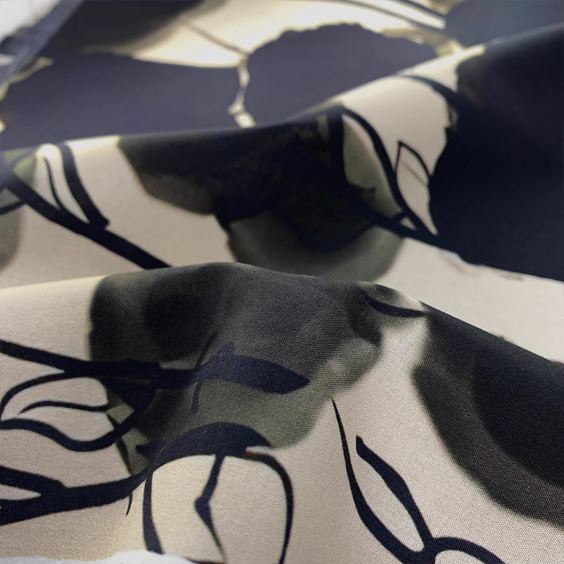 Ink Painting Style Print 100%  - Summer Clothing Material recension och pris